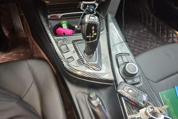 Used BMW 3 Series 2017 320Li Fashion Model Gear Lever