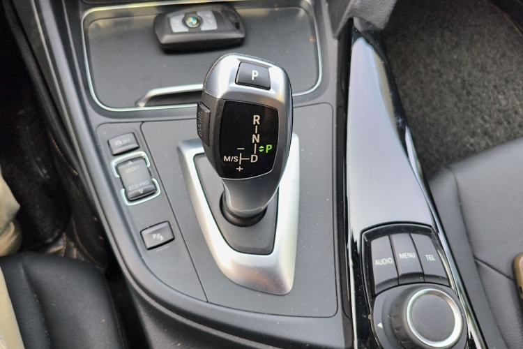Used BMW 3 Series 2017 320Li Fashion Model Gear Lever