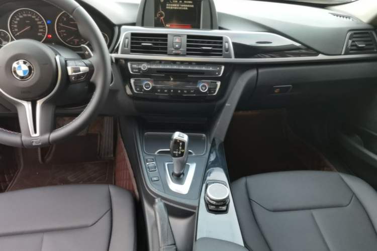 Used BMW 3 Series 2017 320Li Fashion Model Gear Lever