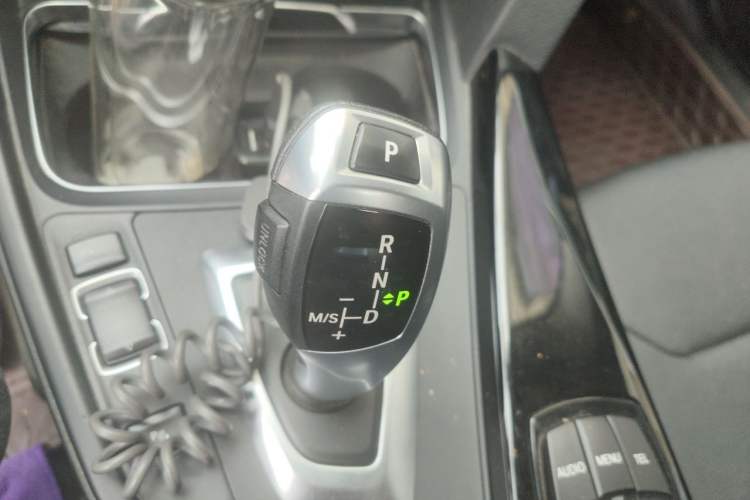 Used BMW 3 Series 2017 320Li Fashion Model Gear Lever