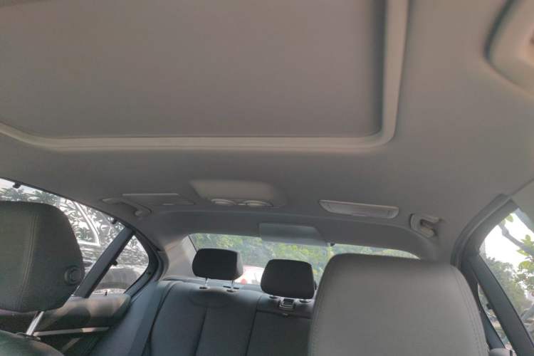Used BMW 3 Series 2017 318Li Fashion Model Headliner