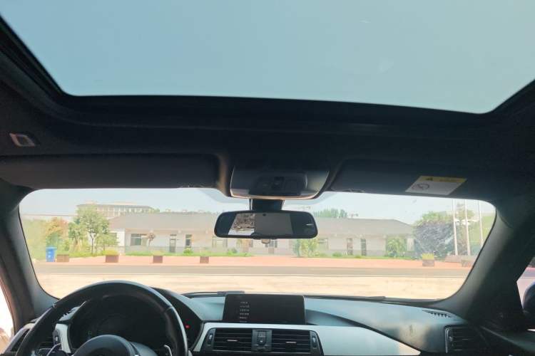 Used BMW 3 Series 2017 320i M Sport Headliner