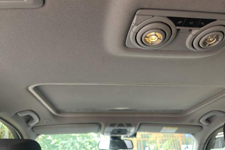 Used BMW 3 Series 2017 318Li Fashion Model Headliner