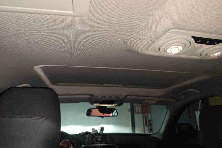 Used BMW 3 Series 2017 320Li xDrive Fashion Model Headliner