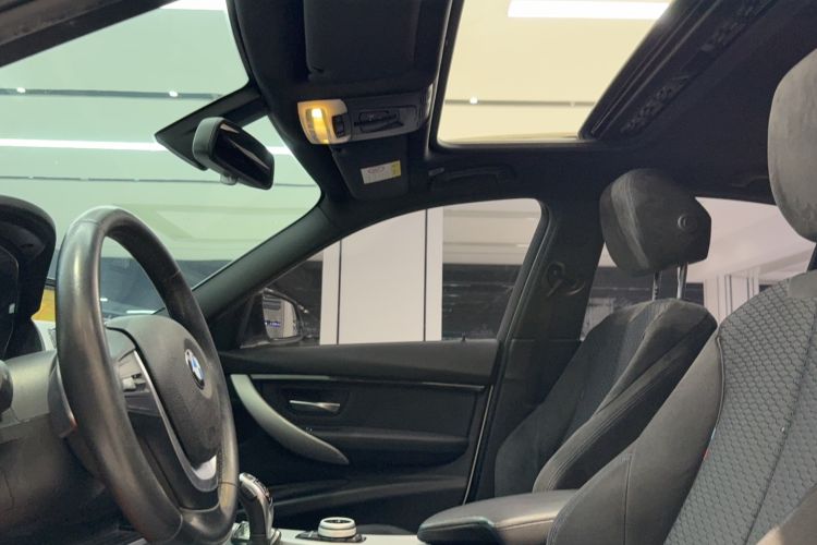 Used BMW 3 Series 2017 320i M Sport Headliner
