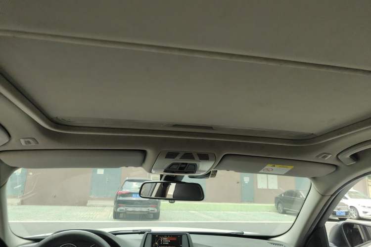 Used BMW 3 Series 2017 320Li Fashion Model Headliner