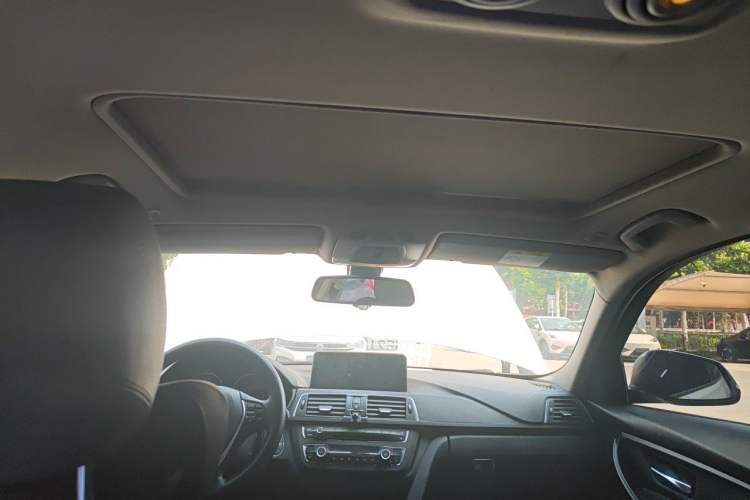 Used BMW 3 Series 2017 318Li Fashion Model Headliner