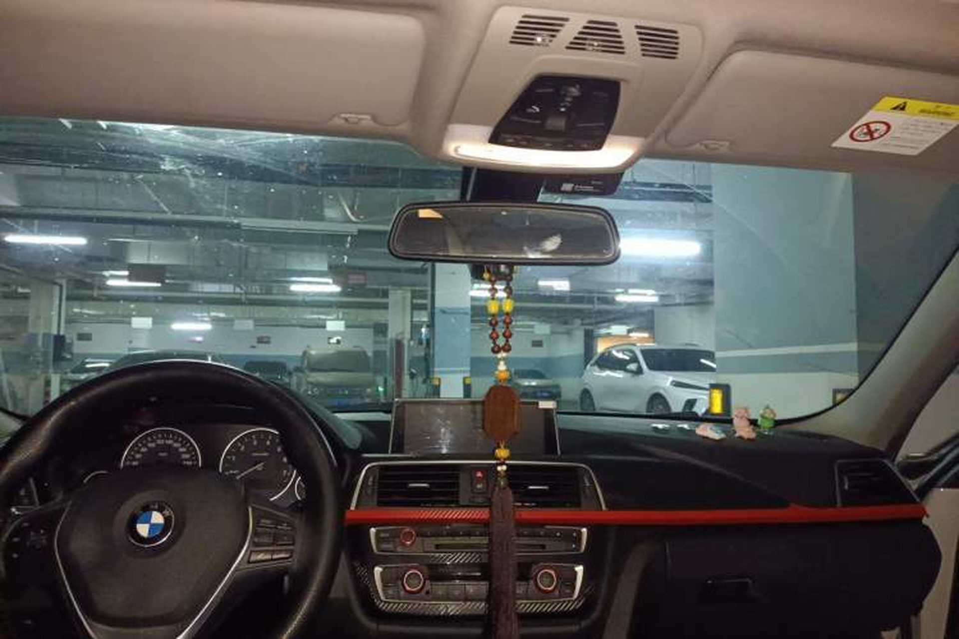 Used BMW 3 Series 2017 320Li Fashion Model Headliner
