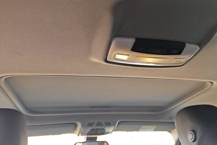 Used BMW 3 Series 2017 318i Fashion Model Headliner