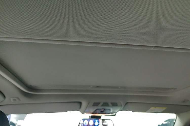 Used BMW 3 Series 2017 320Li Fashion Model Headliner