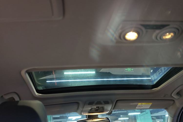 Used BMW 3 Series 2017 320Li Fashion Model Headliner