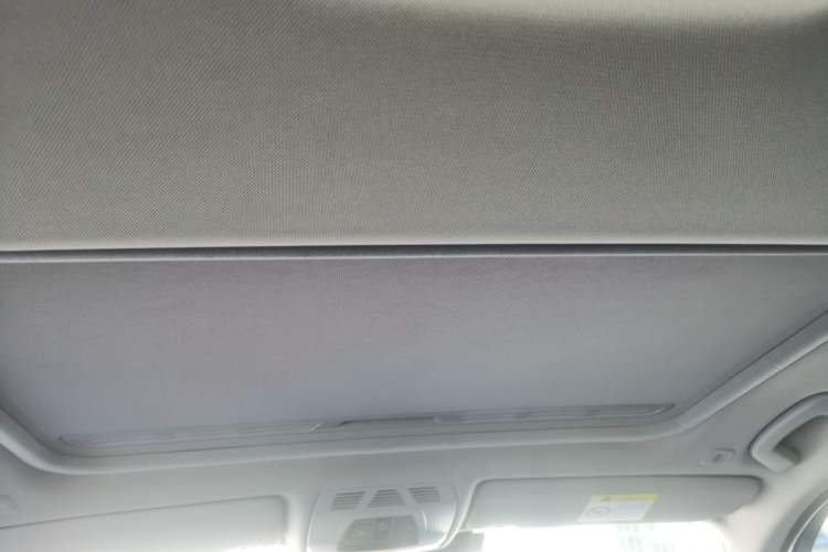 Used BMW 3 Series 2017 320Li Fashion Model Headliner