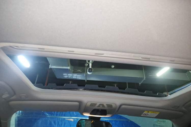 Used BMW 3 Series 2017 320Li xDrive Fashion Model Headliner