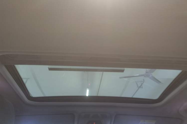 Used BMW 3 Series 2017 320Li M Sport Edition Headliner