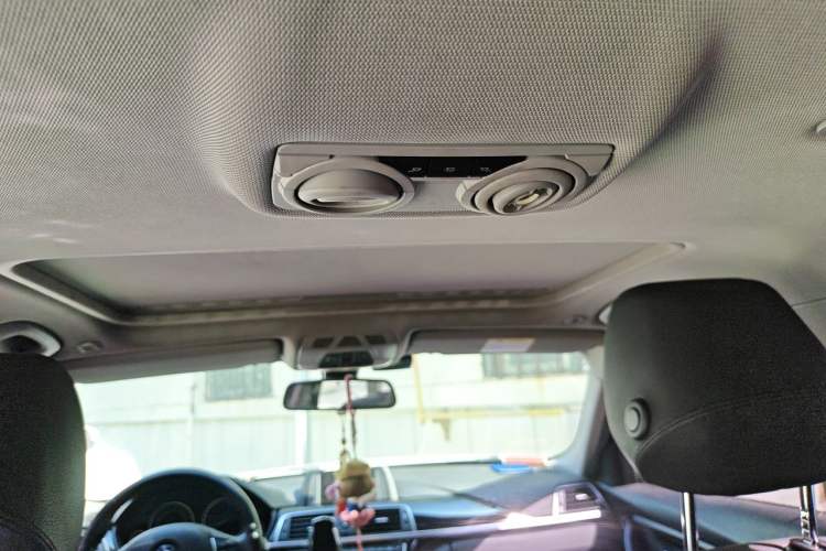 Used BMW 3 Series 2017 320Li Fashion Model Headliner