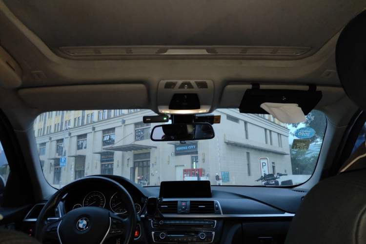 Used BMW 3 Series 2017 318Li Fashion Model Headliner
