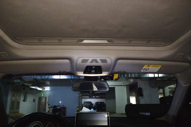 Used BMW 3 Series 2017 318i Fashion Model Headliner