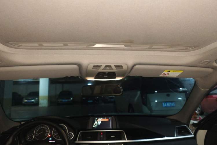 Used BMW 3 Series 2017 320Li Fashion Model Headliner
