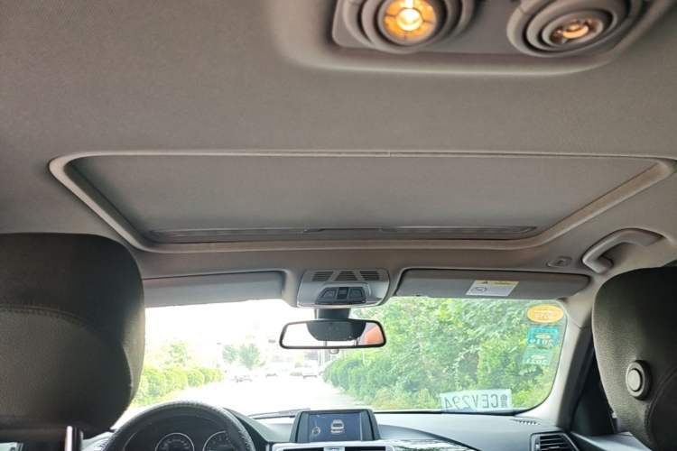 Used BMW 3 Series 2017 320Li Fashion Model Headliner
