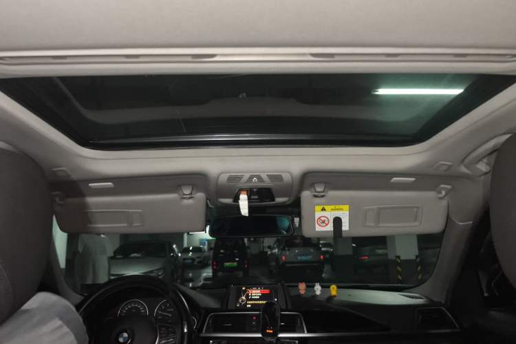 Used BMW 3 Series 2017 318Li Fashion Model Headliner