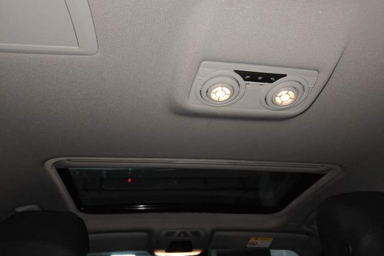 Used BMW 3 Series 2017 320Li M Sport Edition Headliner