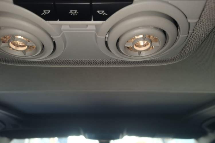 Used BMW 3 Series 2017 320Li Fashion Model Headliner