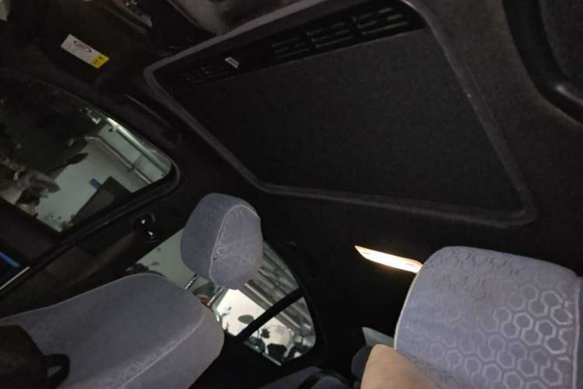 Used BMW 3 Series 2017 320i M Sport Headliner