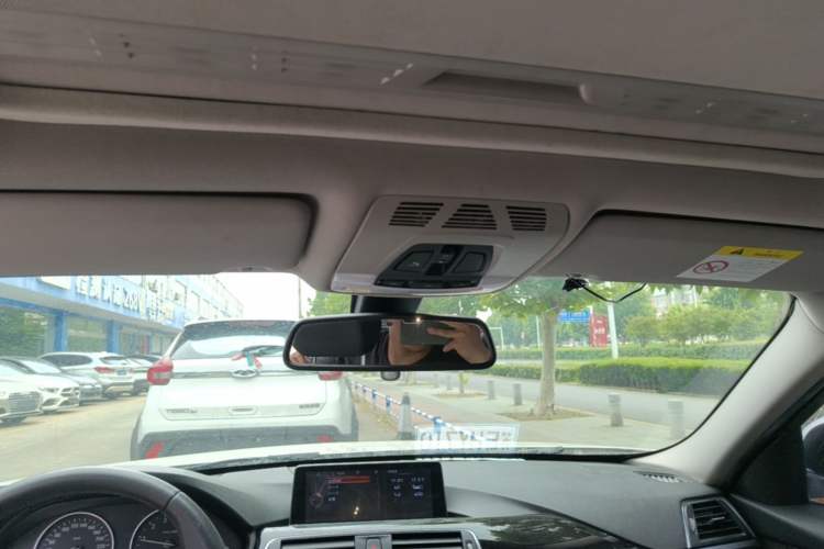 Used BMW 3 Series 2017 320Li Fashion Model Headliner