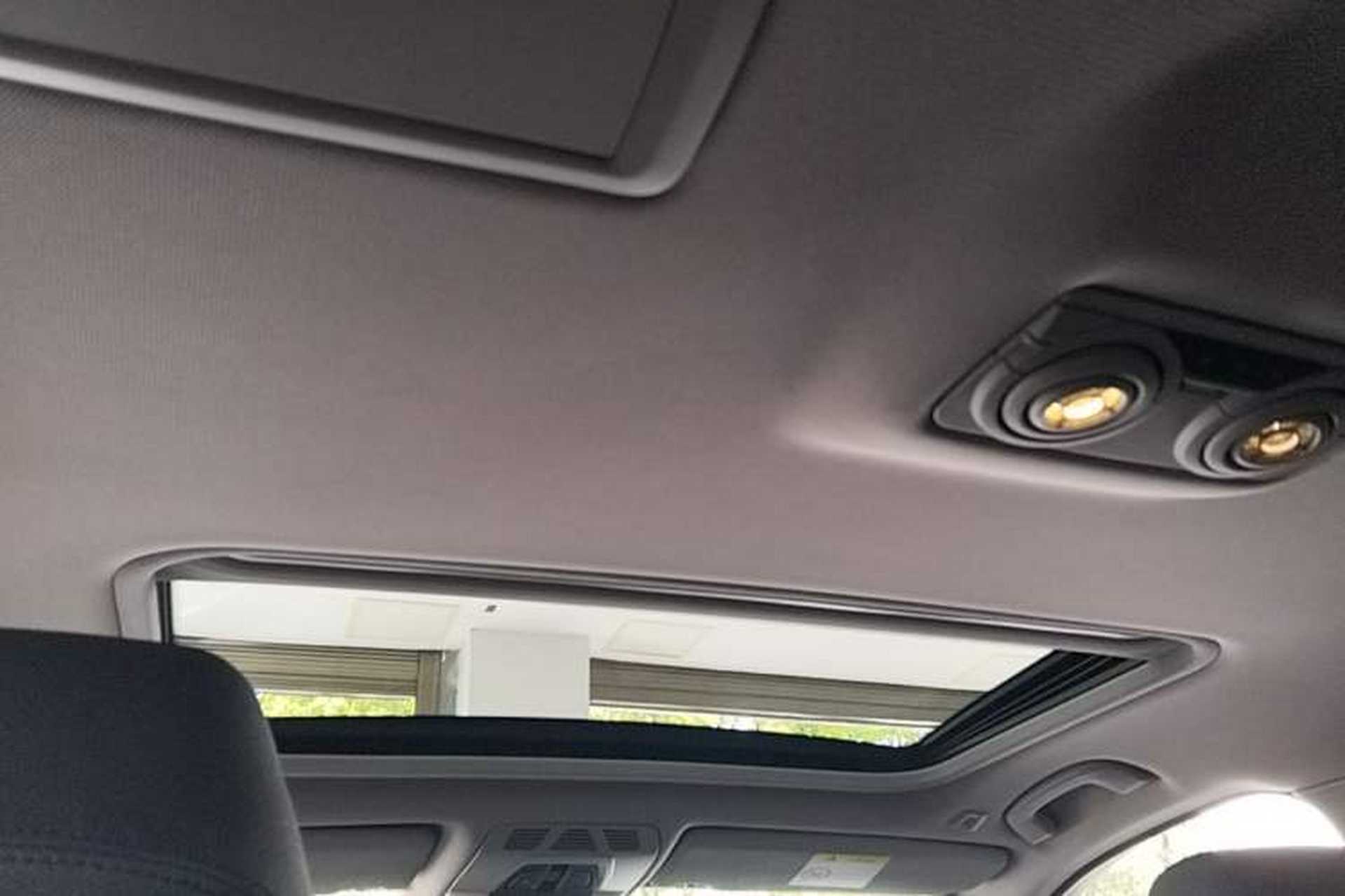 Used BMW 3 Series 2017 320Li Fashion Model Headliner