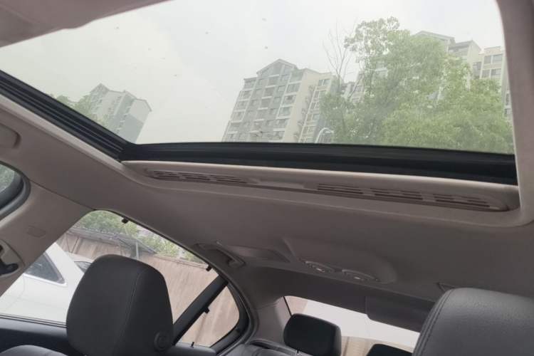 Used BMW 3 Series 2017 320Li Fashion Model Headliner