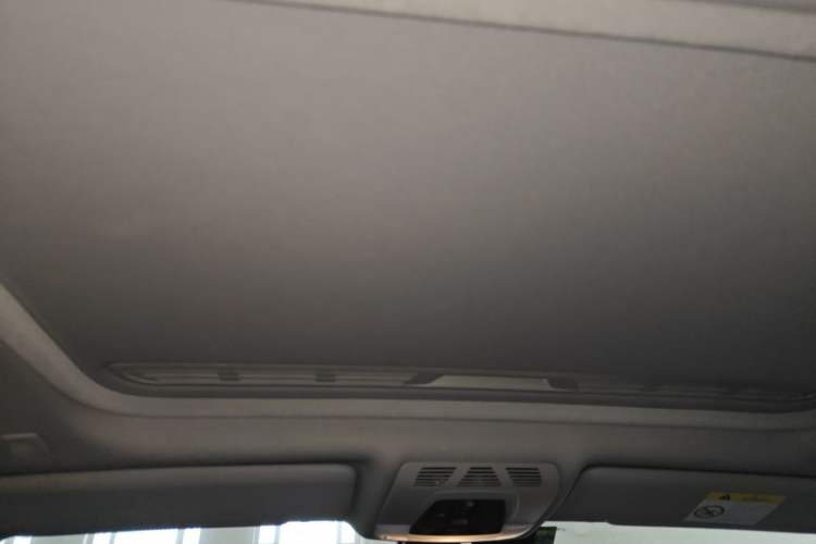 Used BMW 3 Series 2017 318Li Fashion Model Headliner