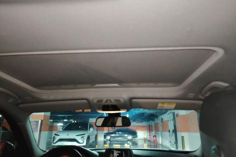 Used BMW 3 Series 2017 320Li Fashion Model Headliner