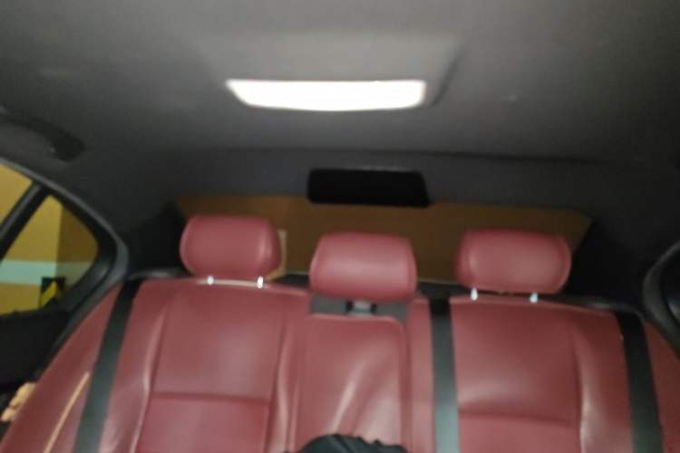 Used BMW 3 Series 2017 320i M Sport Headliner