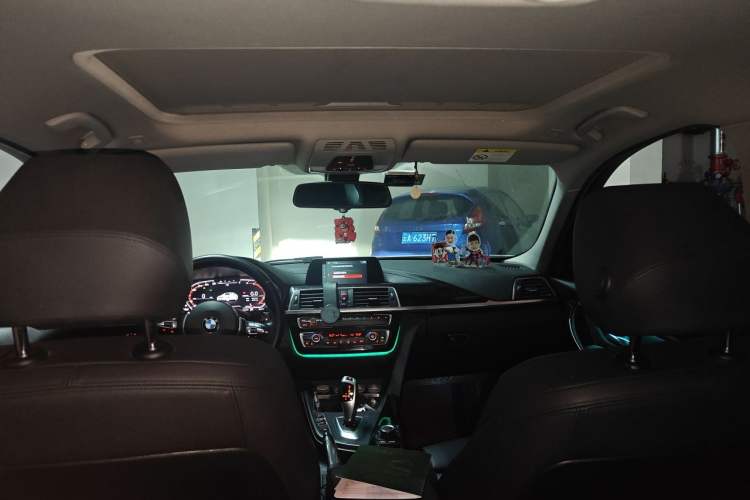 Used BMW 3 Series 2017 318Li Fashion Model Headliner