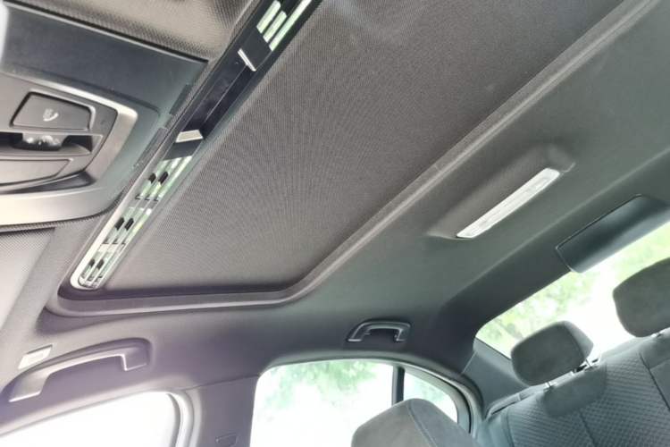 Used BMW 3 Series 2017 320i M Sport Headliner