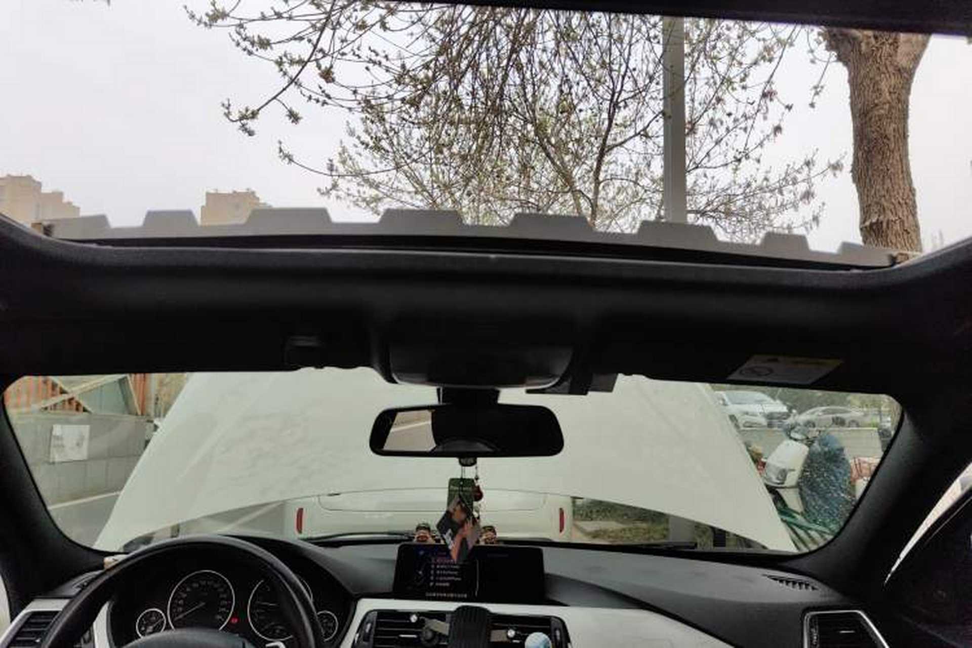 Used BMW 3 Series 2017 320i M Sport Headliner