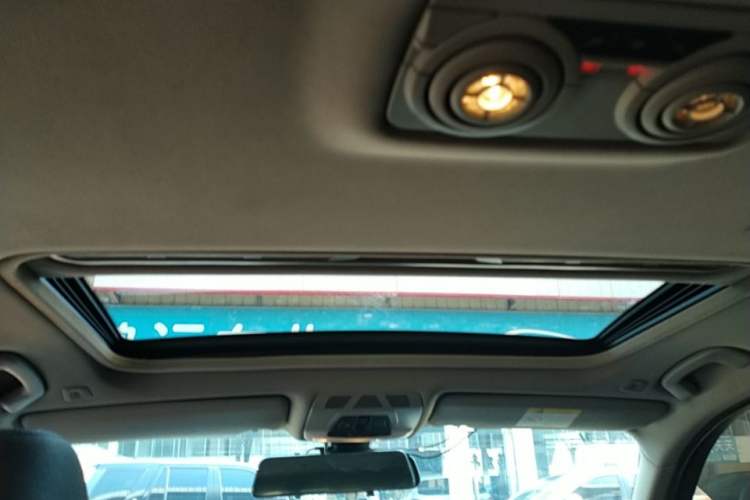 Used BMW 3 Series 2017 320Li Fashion Model Headliner