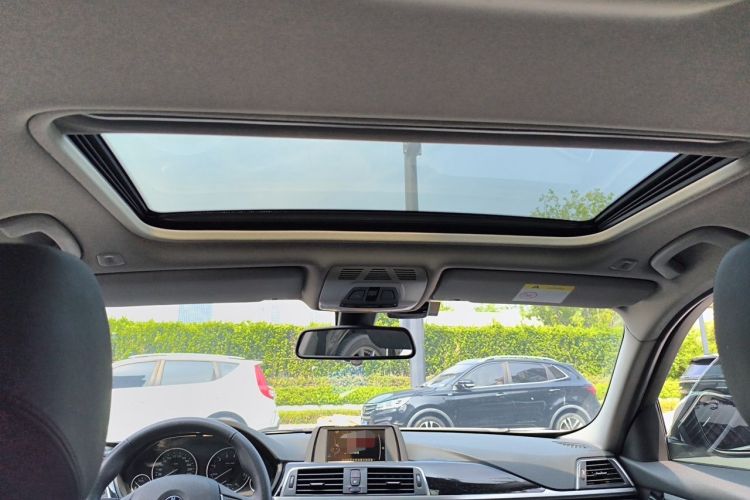Used BMW 3 Series 2017 320Li Fashion Model Headliner