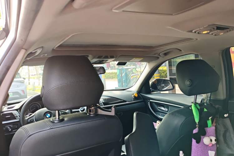 Used BMW 3 Series 2017 320Li M Sport Edition Headliner