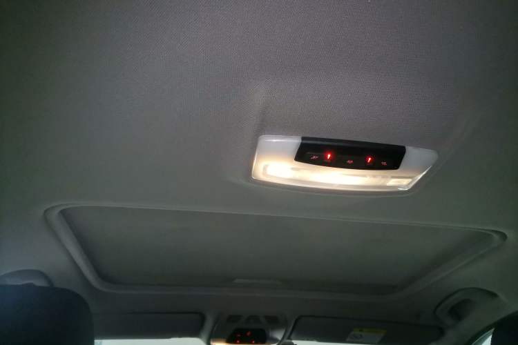 Used BMW 3 Series 2017 318i Fashion Model Headliner