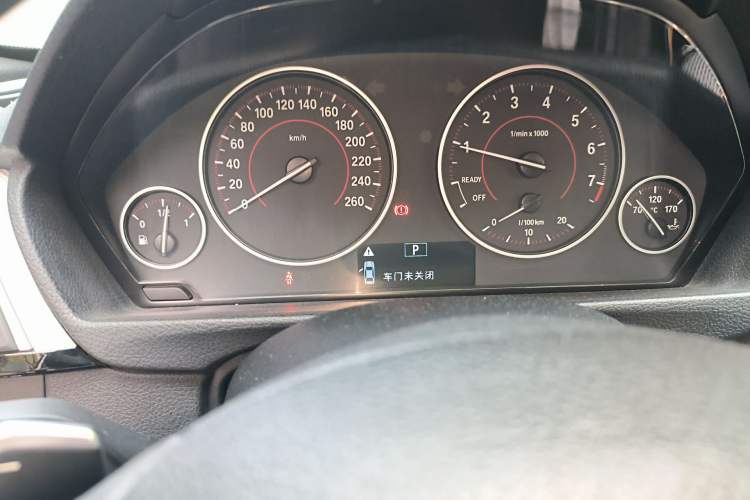 Used BMW 3 Series 2017 320i M Sport Instrument Cluster