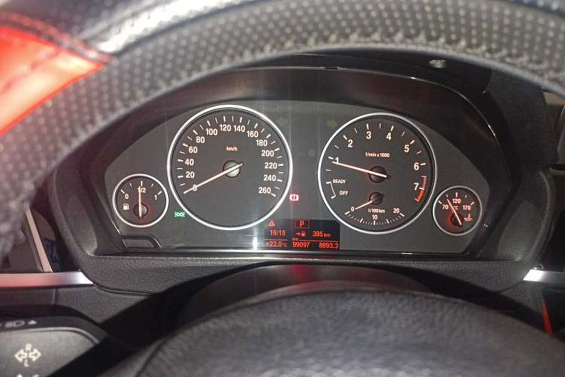 Used BMW 3 Series 2017 318i Fashion Model Instrument Cluster