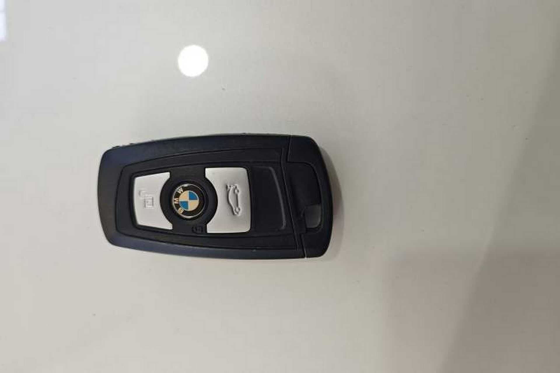 Used BMW 3 Series 2017 320Li Fashion Model Interior 1