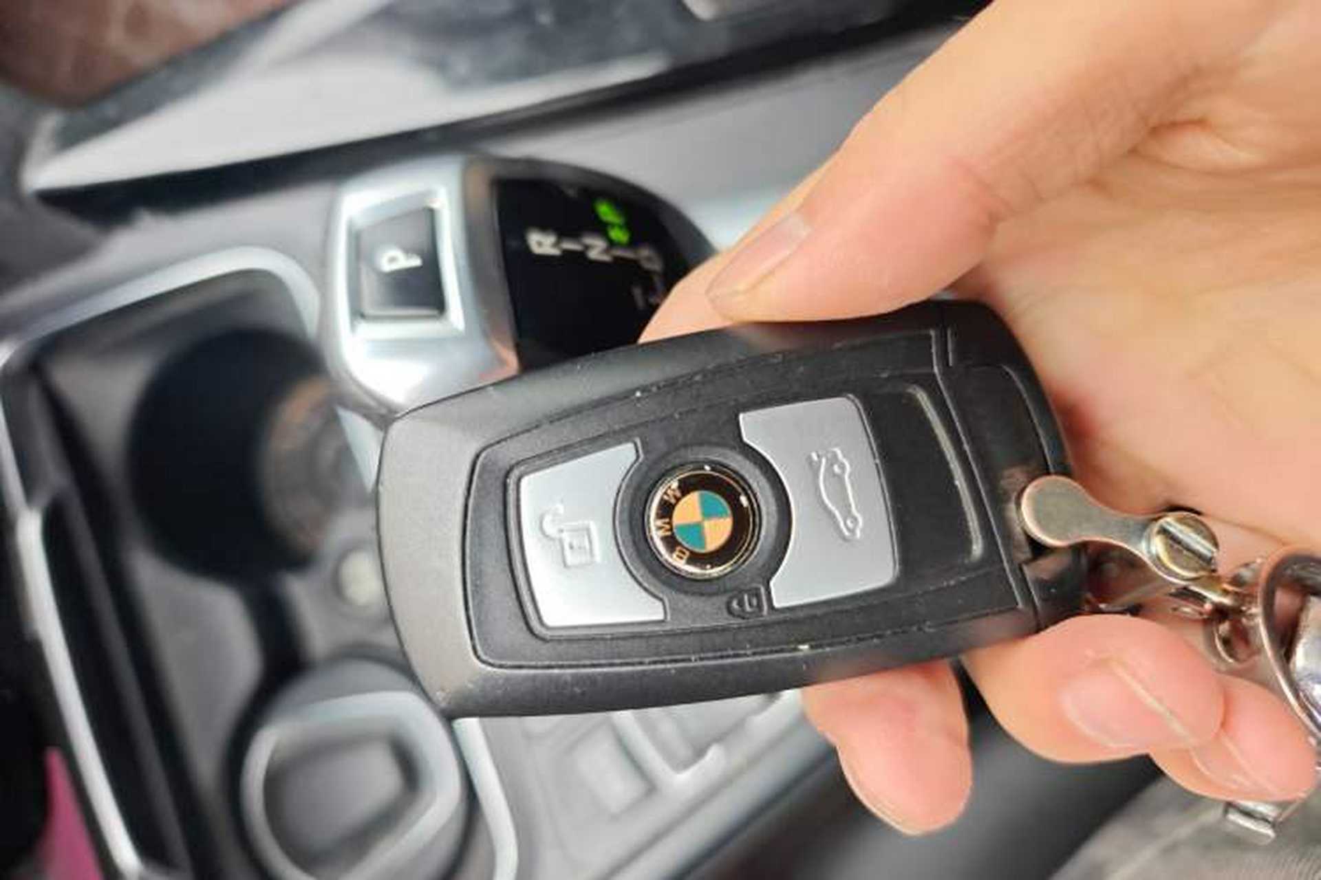 Used BMW 3 Series 2017 320Li Fashion Model Interior 1