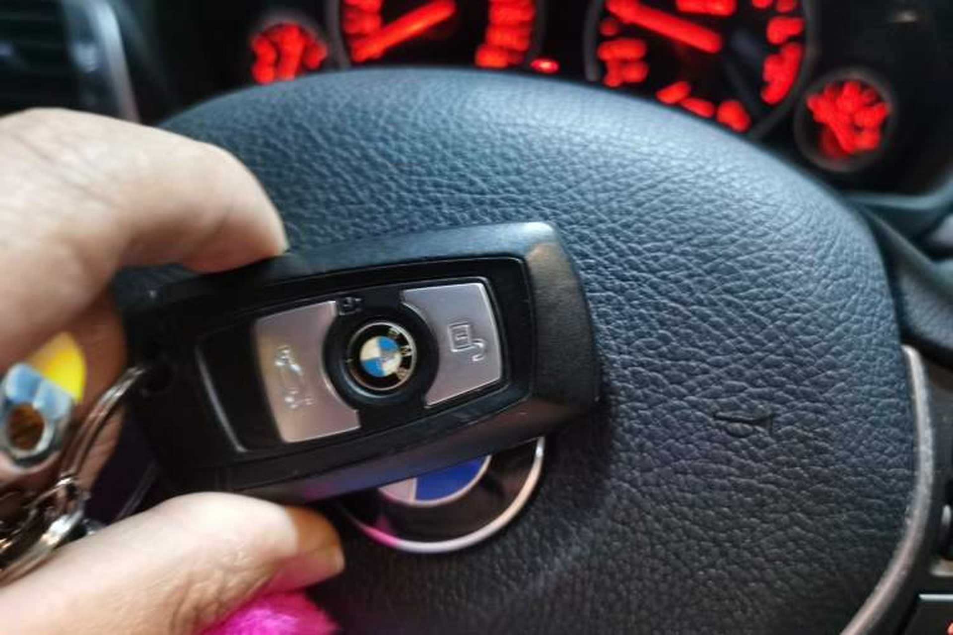 Used BMW 3 Series 2017 320Li Fashion Model Interior 1