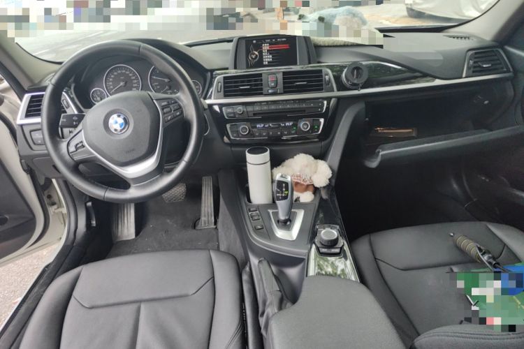 Used BMW 3 Series 2017 320Li Fashion Model Interior 2