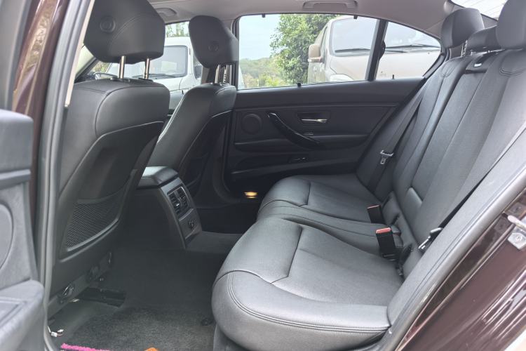 Used BMW 3 Series 2017 320Li Fashion Model Interior 2