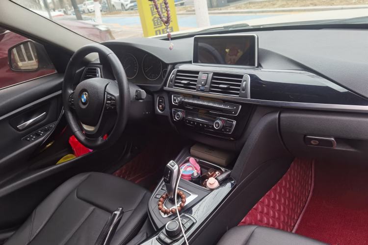 Used BMW 3 Series 2017 320Li Fashion Model Interior 2