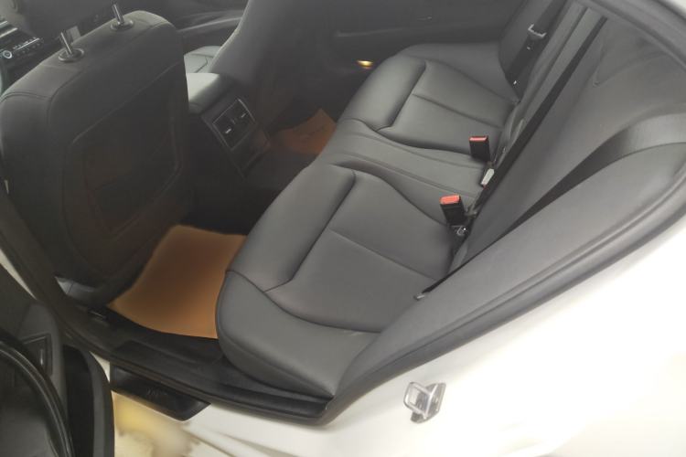 Used BMW 3 Series 2017 320Li Fashion Model Interior 2