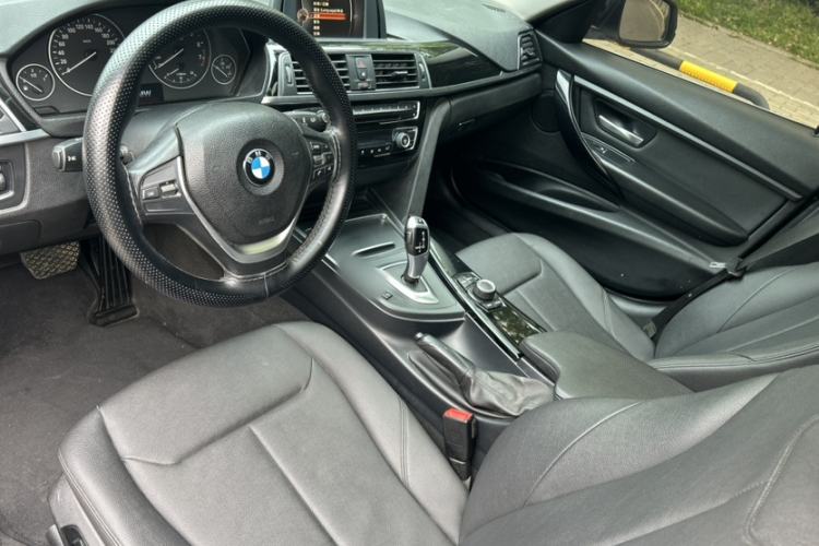 Used BMW 3 Series 2017 320Li Fashion Model Interior 2